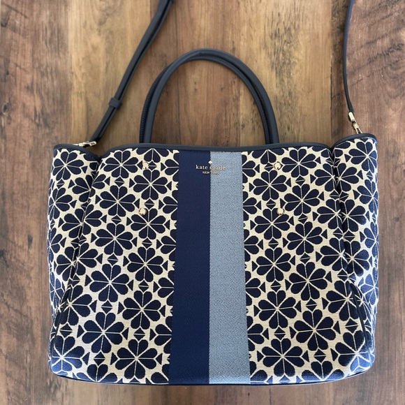 NWT Kate Spade Spade Flower Medium Tote KE481 - Picture 5 of 5